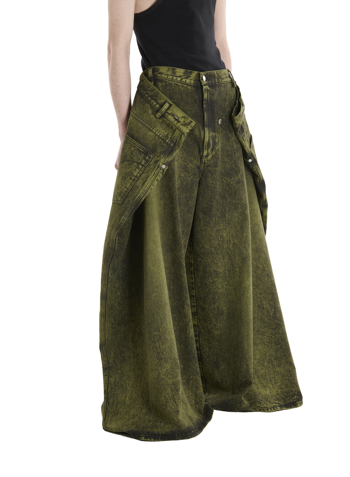 MAXI x MAXI x MAXI JEANS