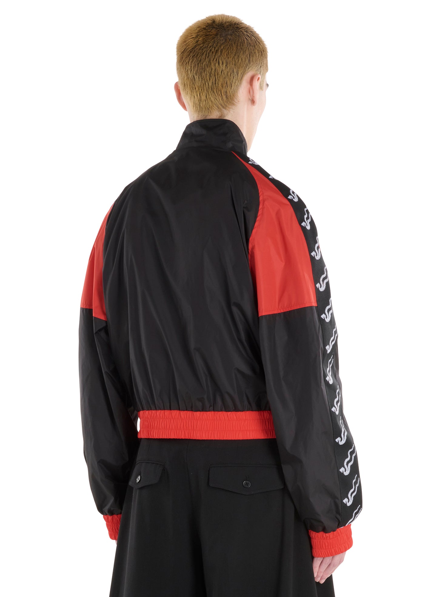 NEW-WAVE SHELL