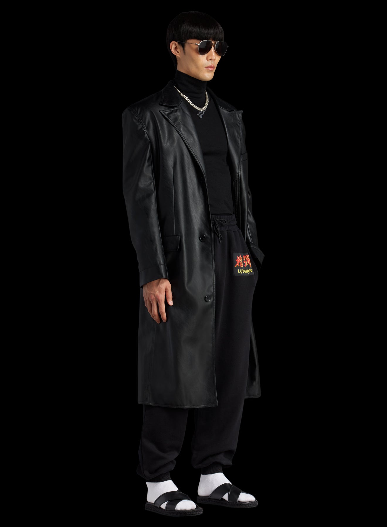 OVERSIZED TAILORED COAT