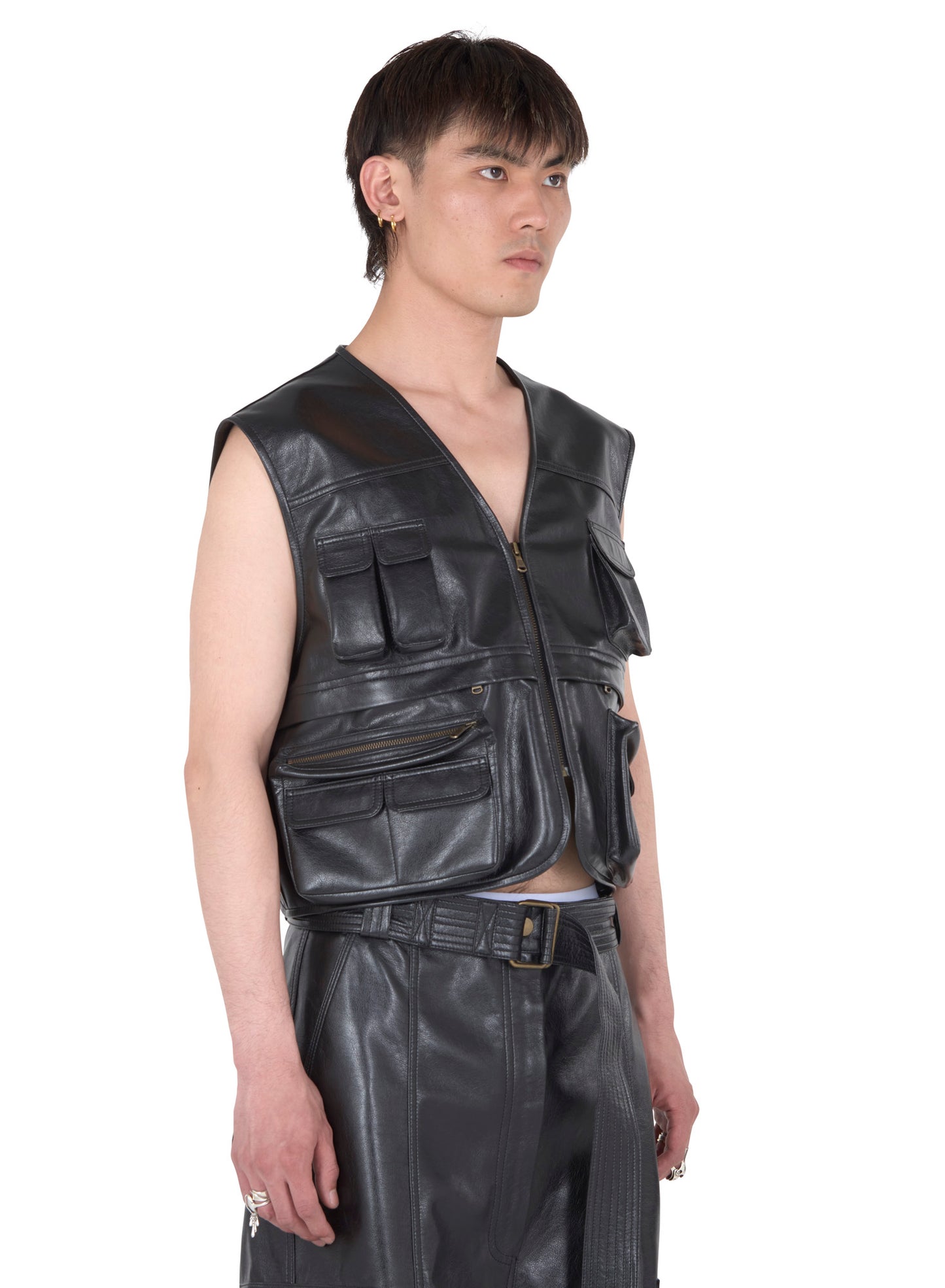 LEATHER CARGO VEST