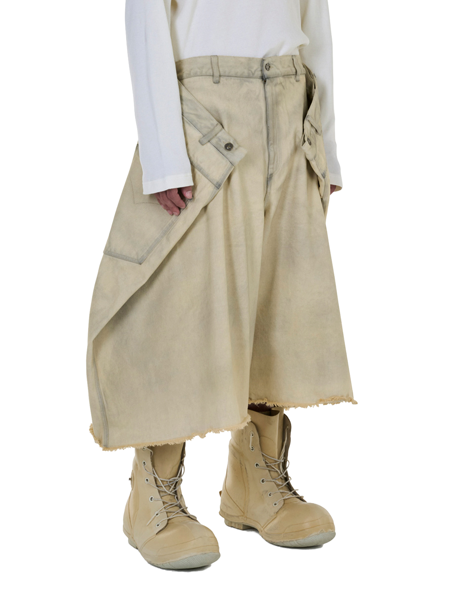 MAXI SHORTS