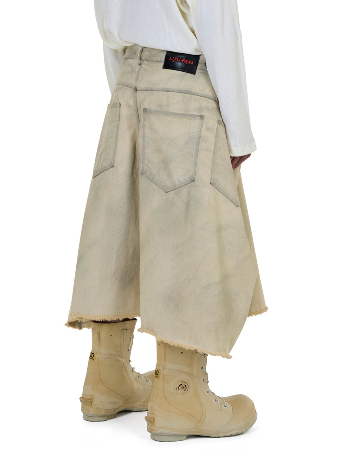 MAXI SHORTS