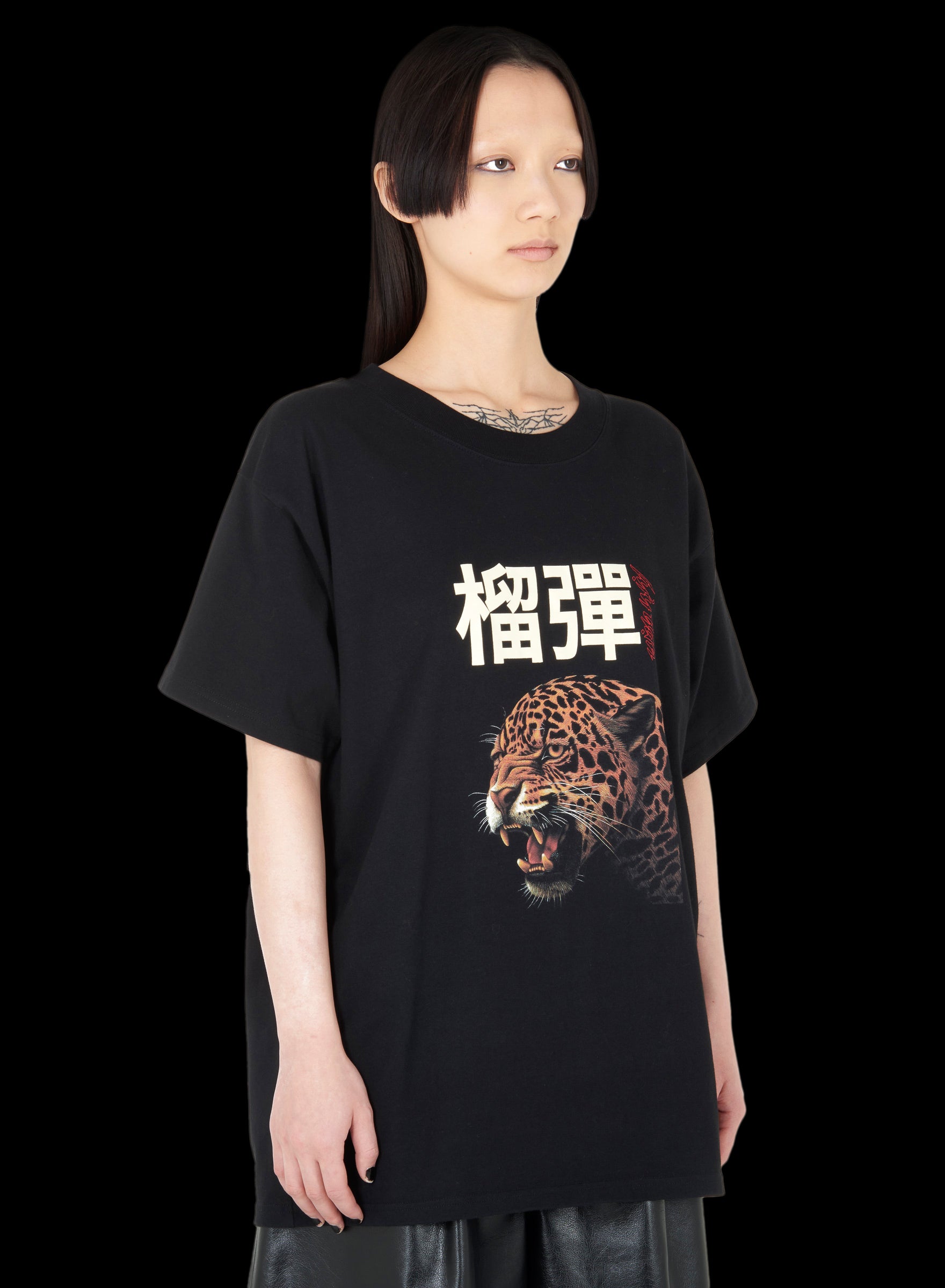 LU'U DAN - BLACK / LEOPARD FACE UNISEX LEOPARD GRAPHIC T-SHIRT