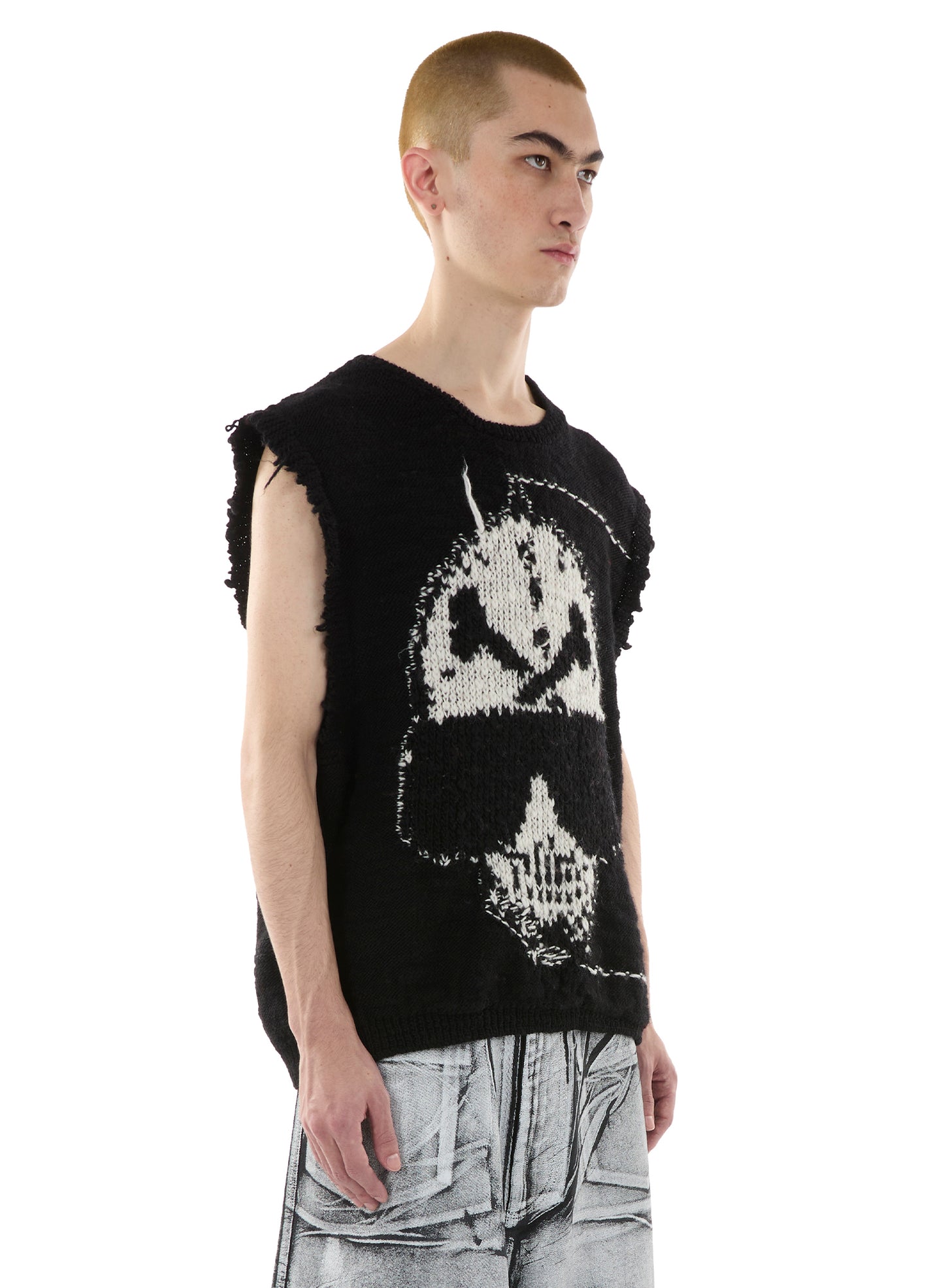 OVERSIZED SWEATER VEST