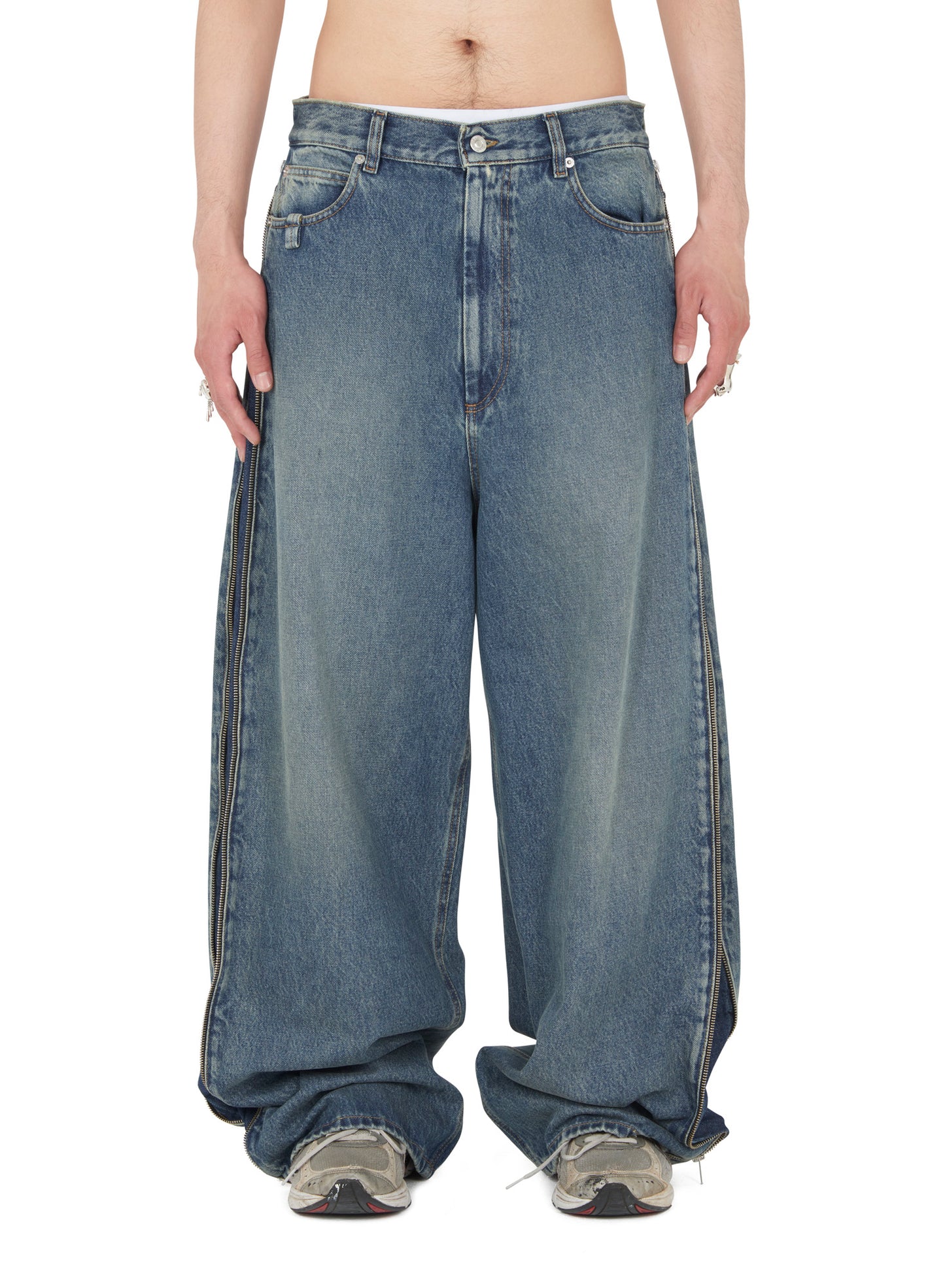 SIDE ZIP JEANS