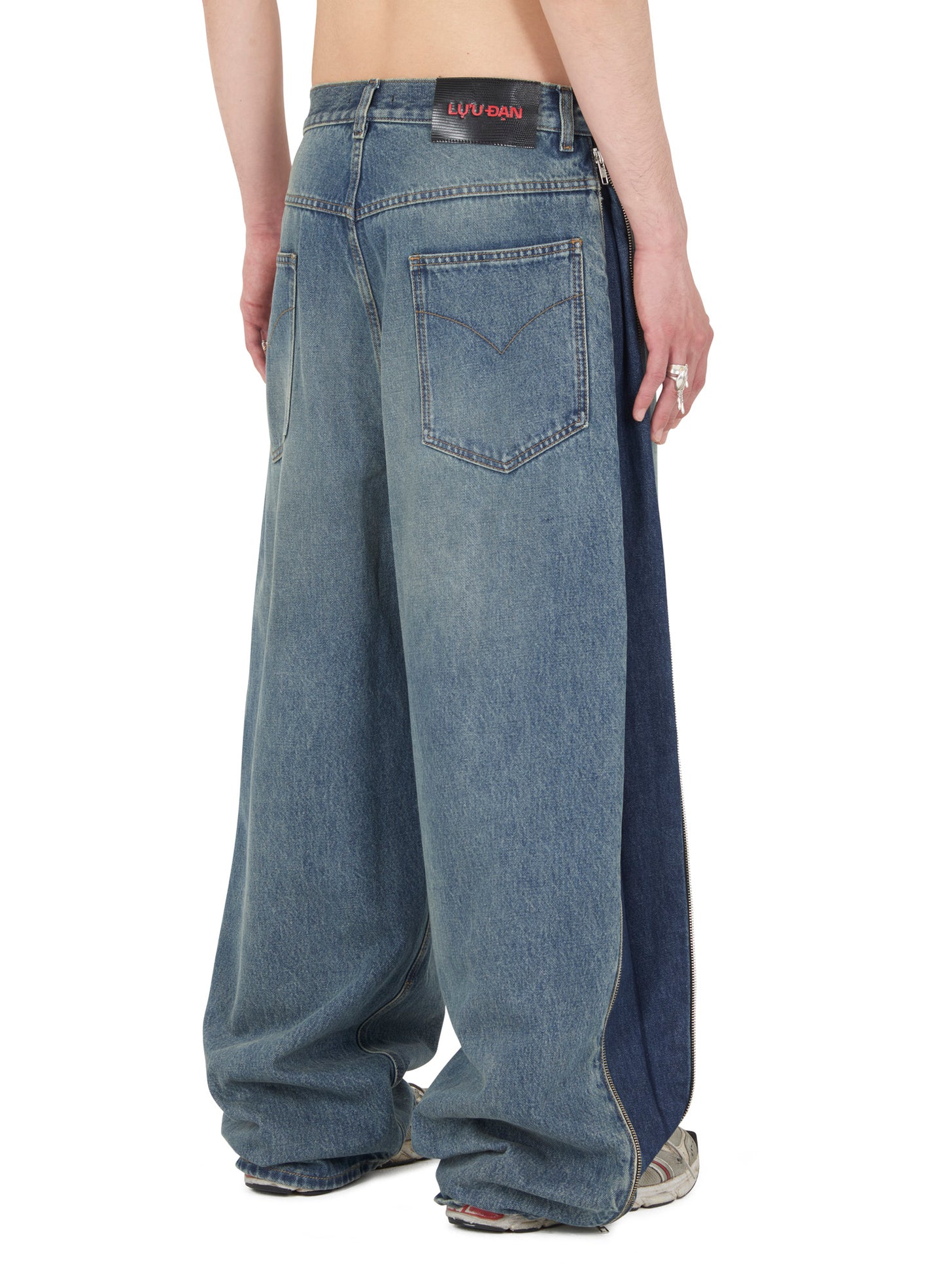 SIDE ZIP JEANS