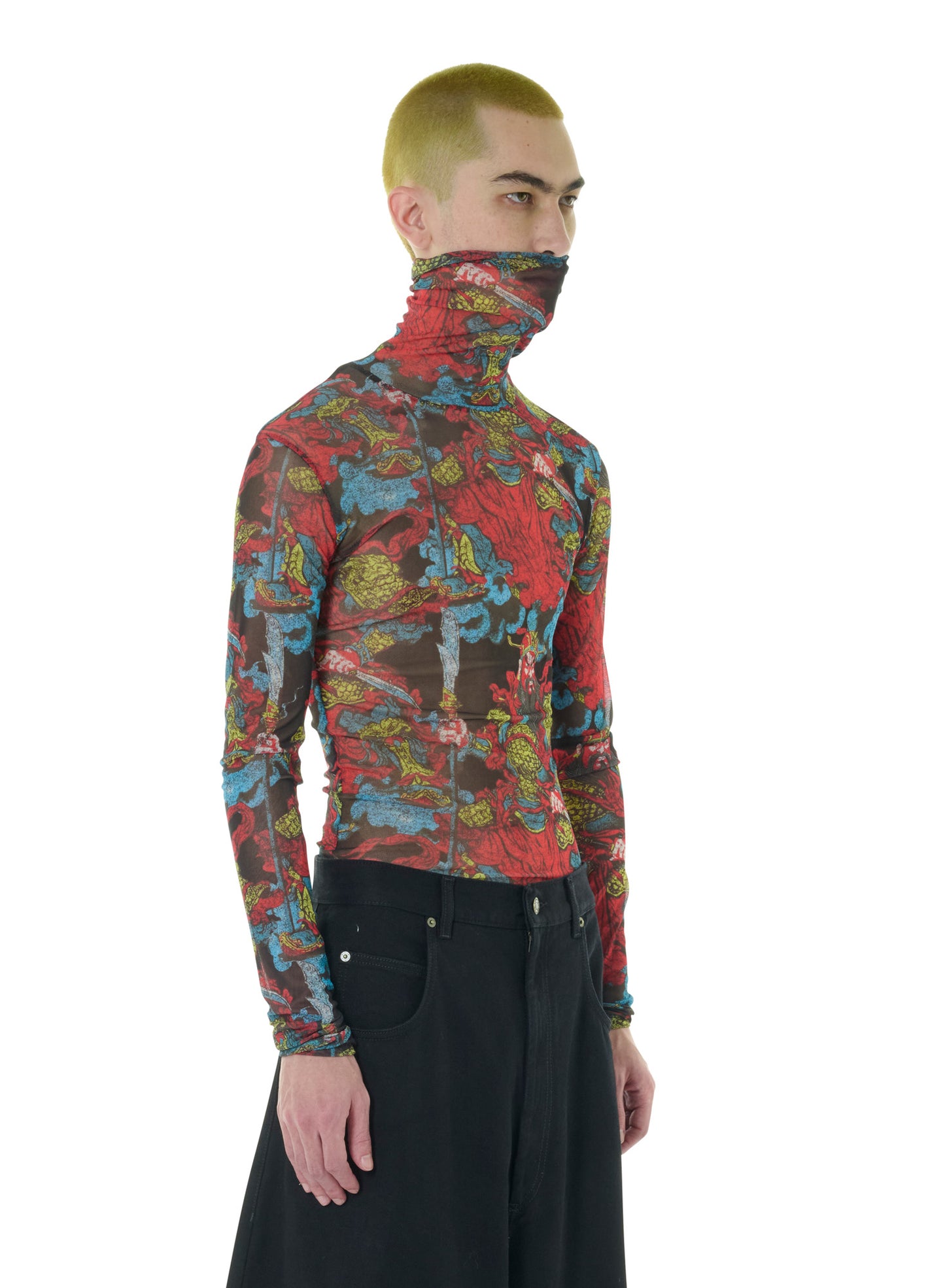 MASKED MESH TOP