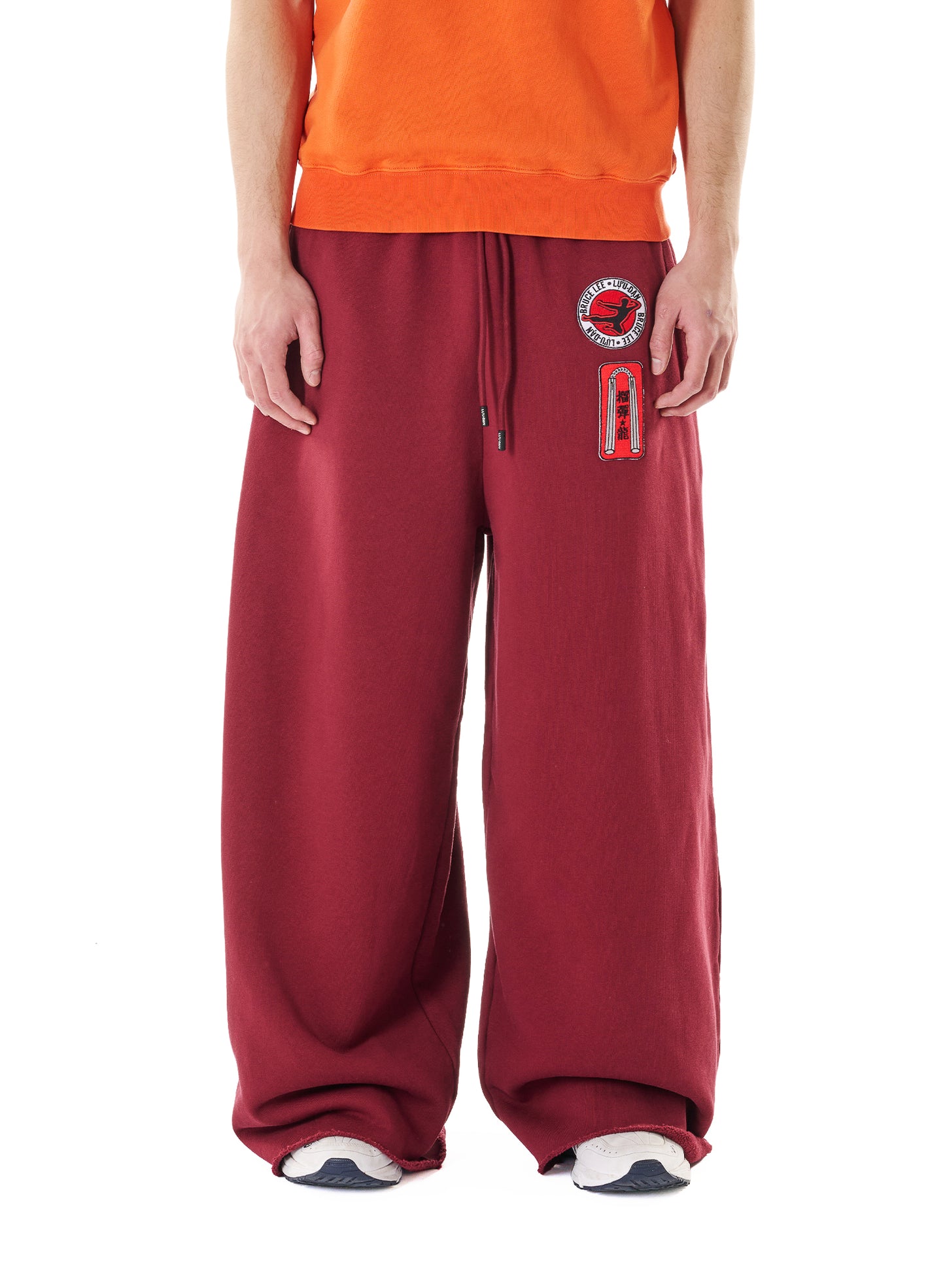 GYM SWEATS