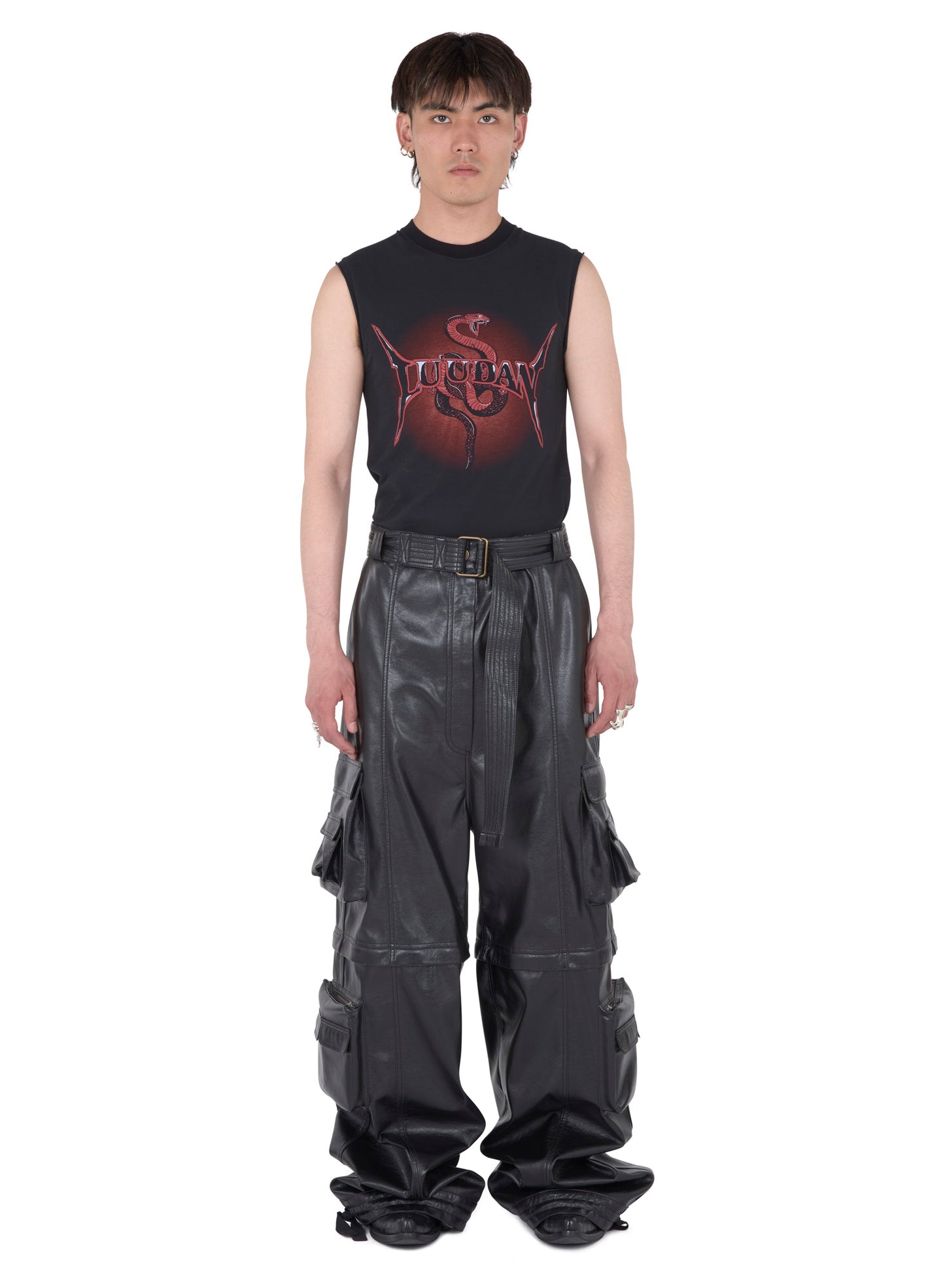 METAL HEAD SLEEVELESS TEE