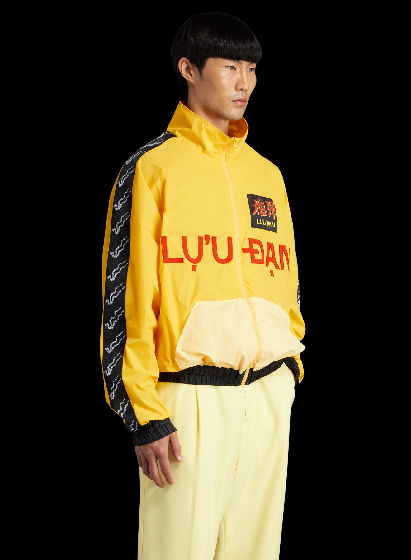 LU'U DAN - Yellow / Black Logo Shell Windbreaker